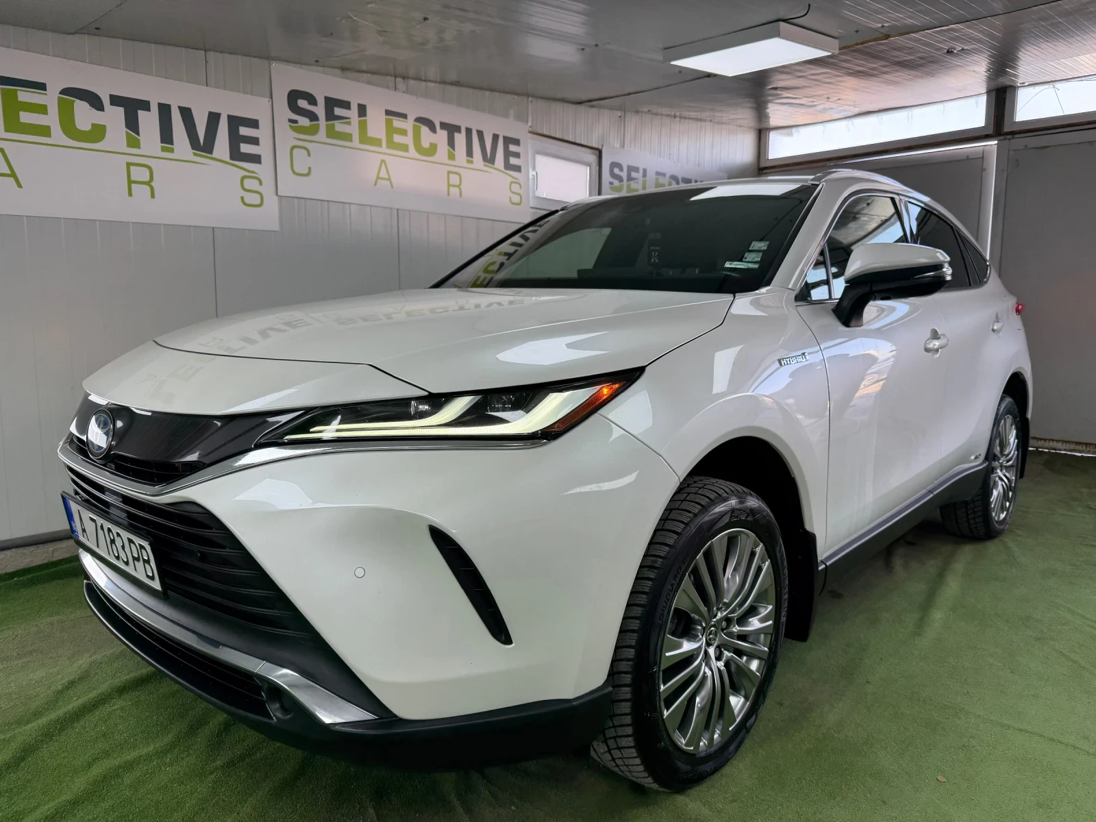 Toyota Venza 2.5 XLE Premium AWD 