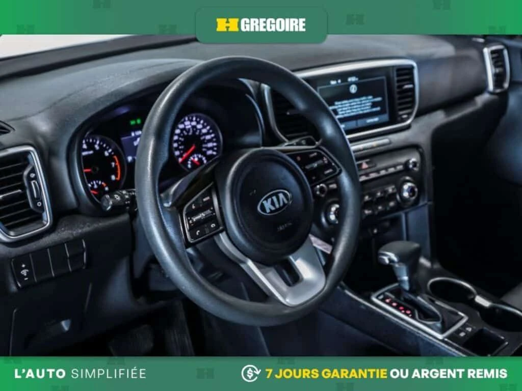 Kia Sportage * LX AUTO AC GR ELEC MAGS CAM RECUL BLUETOOTH * CA, снимка 11 - Автомобили и джипове - 53874539