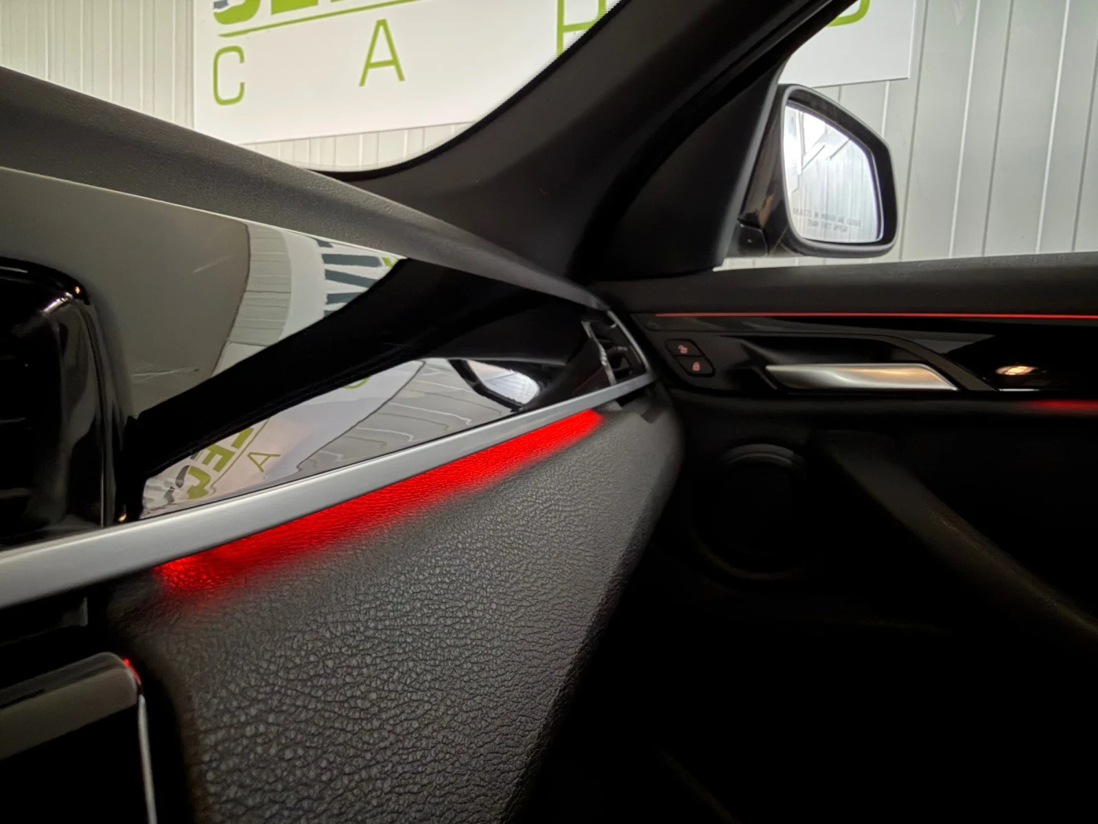 BMW X1 xDrive28i, снимка 15 - Автомобили и джипове - 54083046