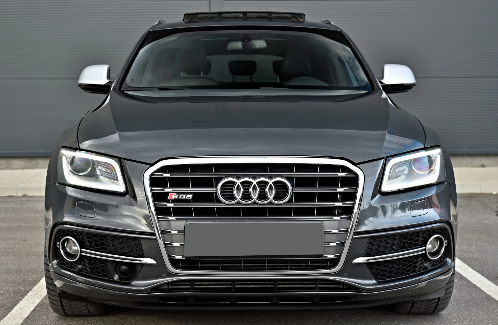 Audi SQ5 3.0V6T/COMPETITION/KEYLESS/PANO/DISTRONIC/GALA/, снимка 2 - Автомобили и джипове - 54239742