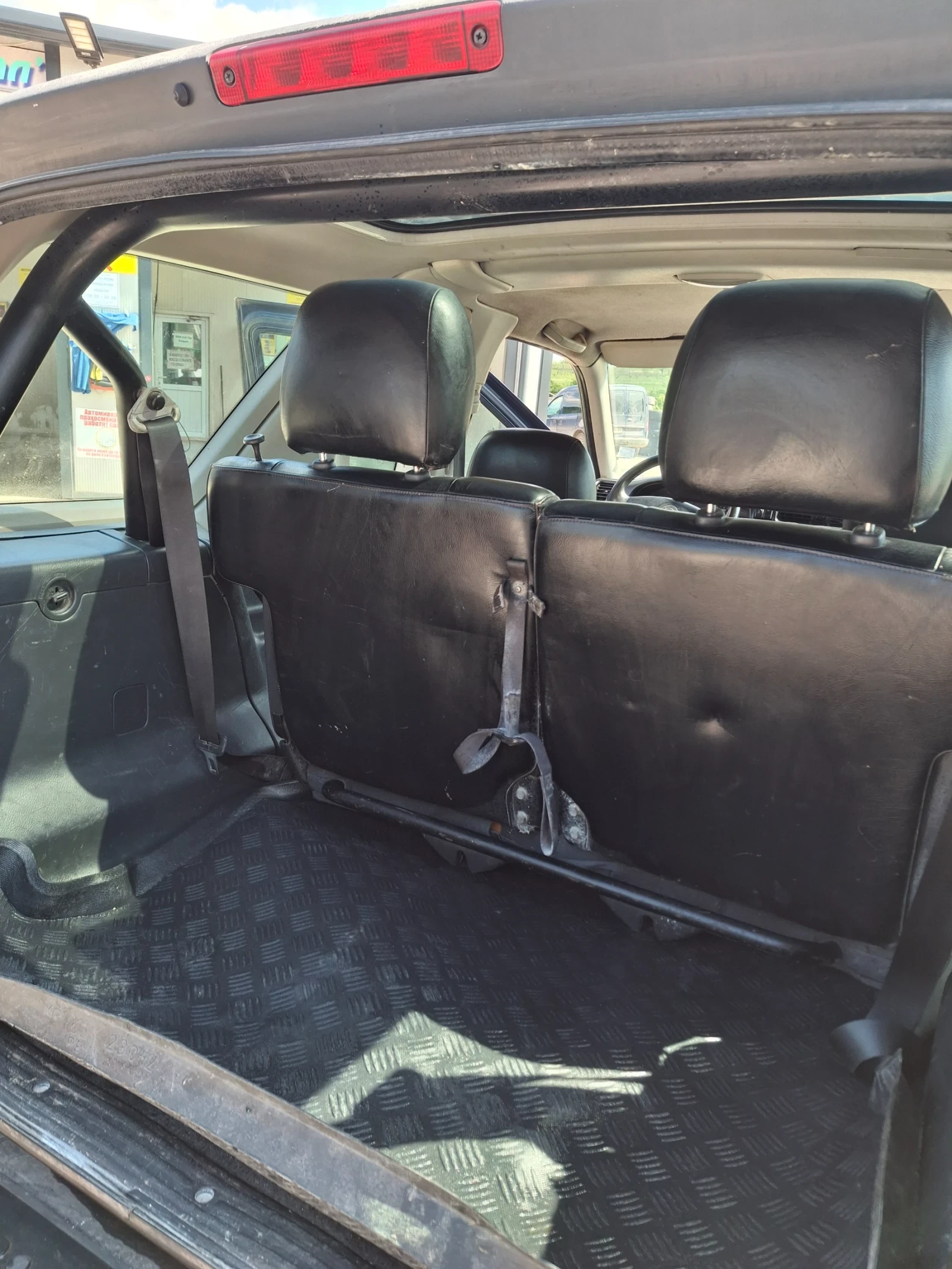 Opel Frontera 2.2 DTI, снимка 9 - Автомобили и джипове - 54545640