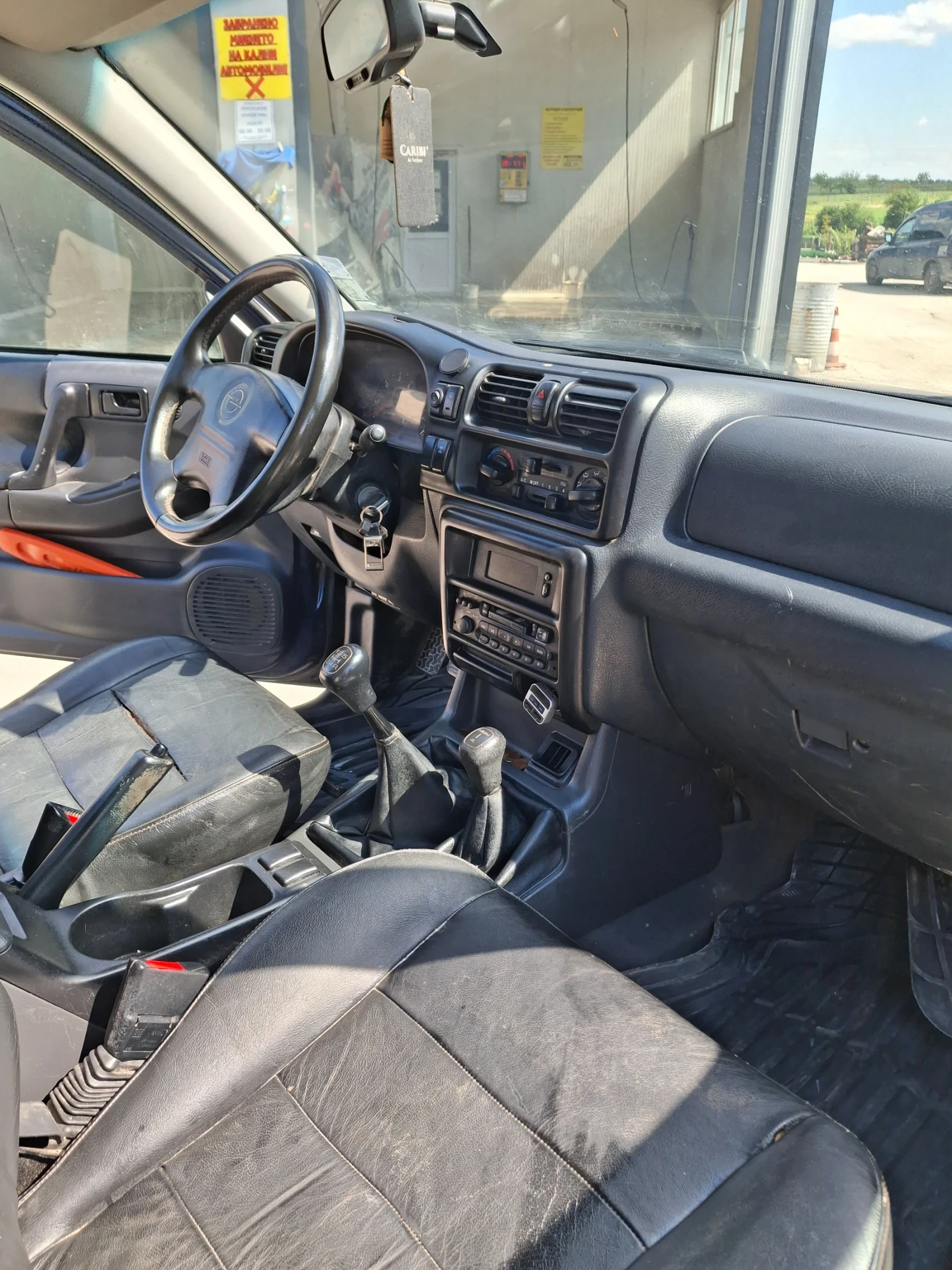 Opel Frontera 2.2 DTI, снимка 7 - Автомобили и джипове - 54545640