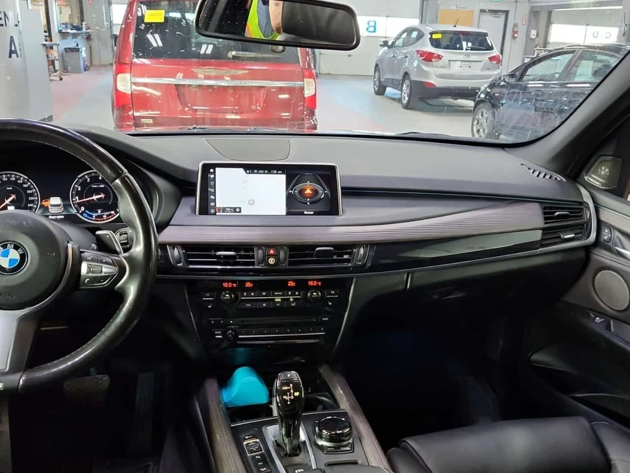BMW X5 | HARMAN KARDON | HUD | ДИГИТАЛНО | М ПАКЕТ | , снимка 11 - Автомобили и джипове - 54545915