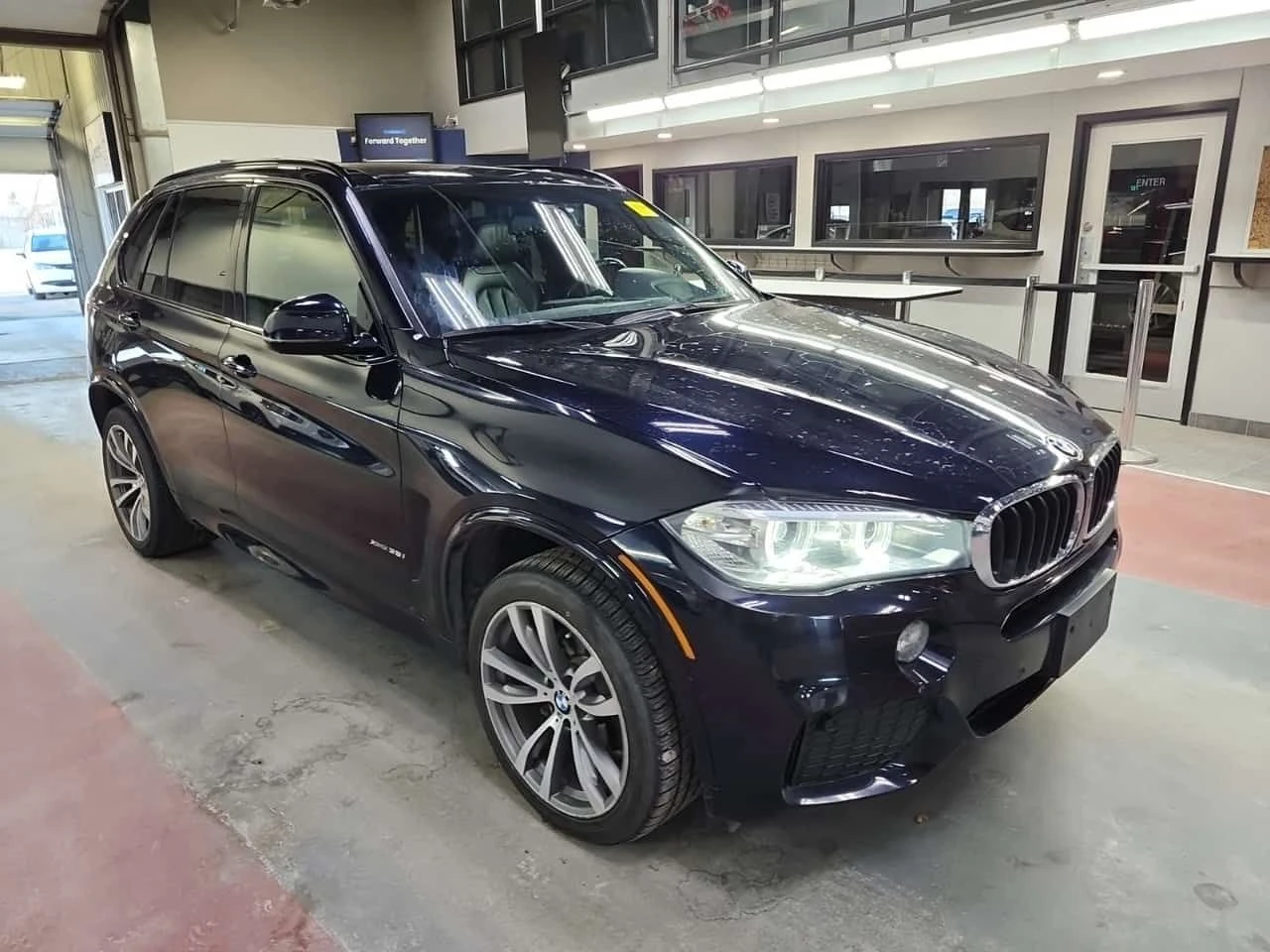 BMW X5 | HARMAN KARDON | HUD | ДИГИТАЛНО | М ПАКЕТ | , снимка 2 - Автомобили и джипове - 54545915