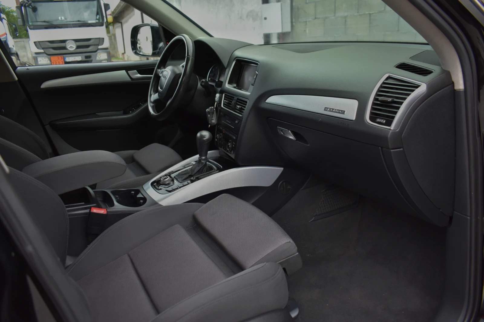 Audi Q5 3.0TDI Quattro //* Distronic*  | Mobile.bg � ����������� 8