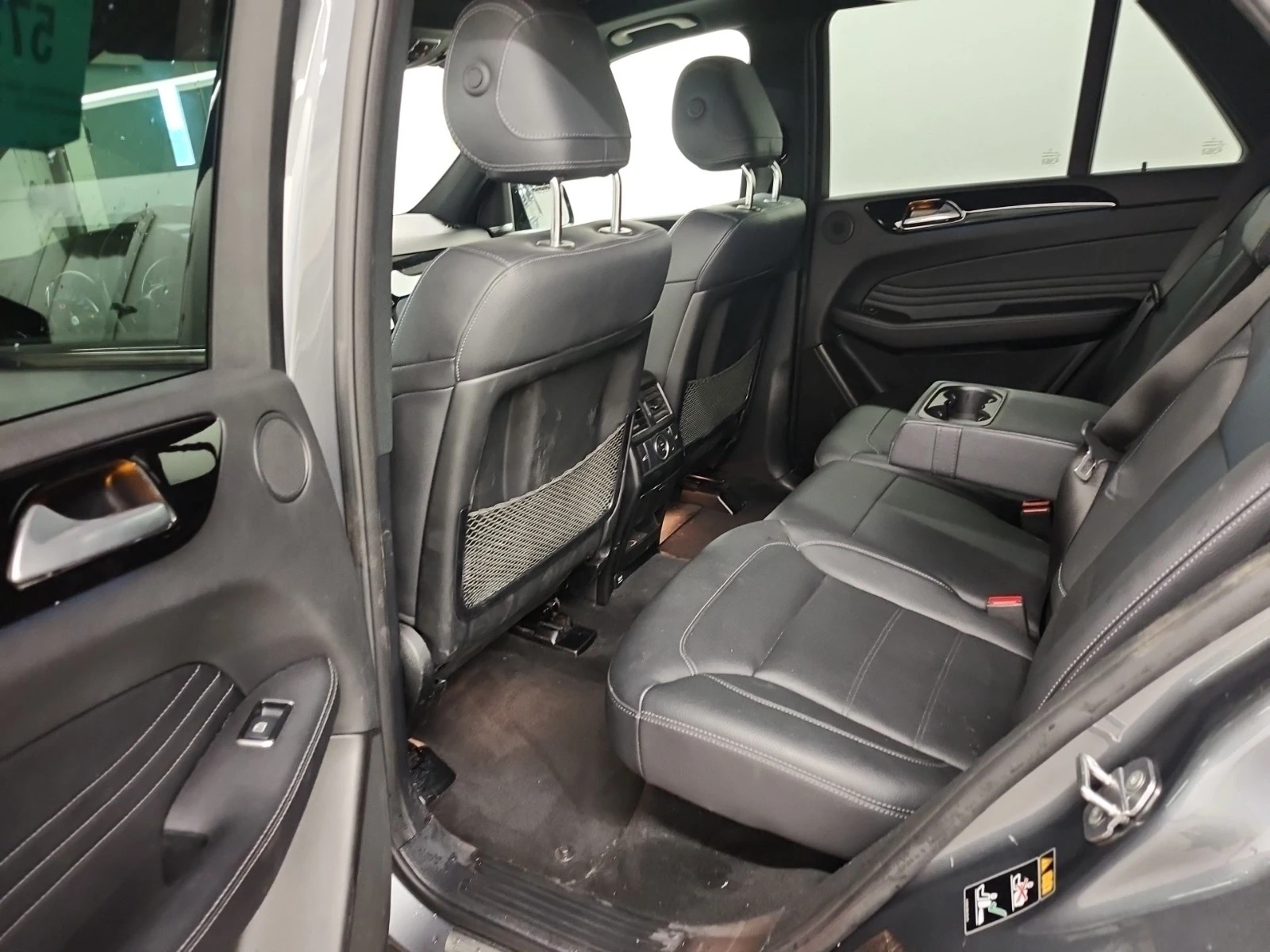 Mercedes-Benz GLE 43 AMG 360 CAMERA * * CARFAX * * АВТО КРЕДИТ * * , снимка 11 - Автомобили и джипове - 55008256