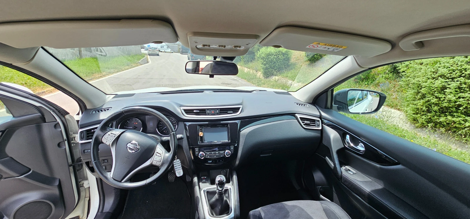 Nissan Qashqai 1.5DCI, снимка 16 - Автомобили и джипове - 55132138