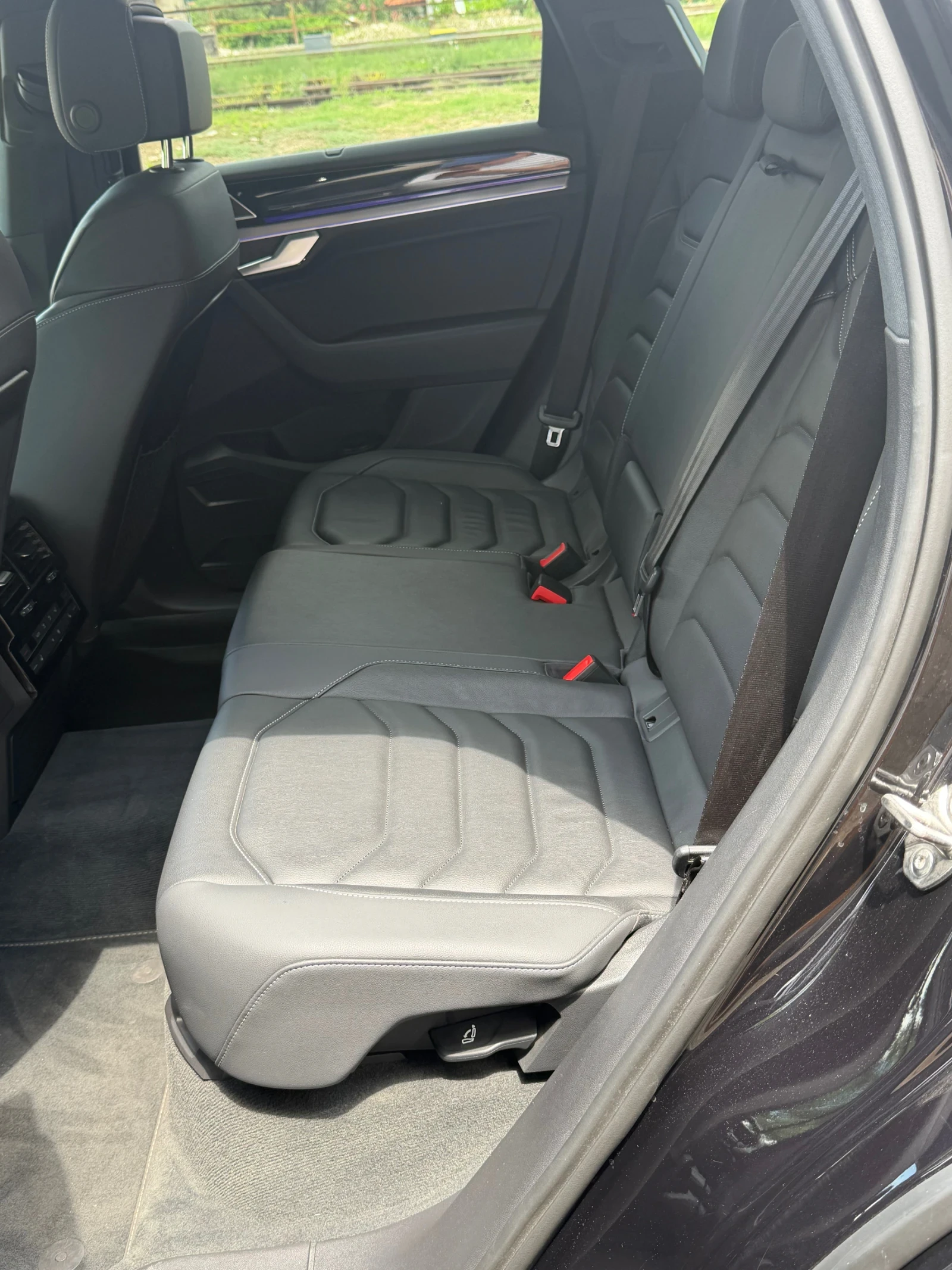 VW Touareg R - Line , снимка 7 - Автомобили и джипове - 55174877