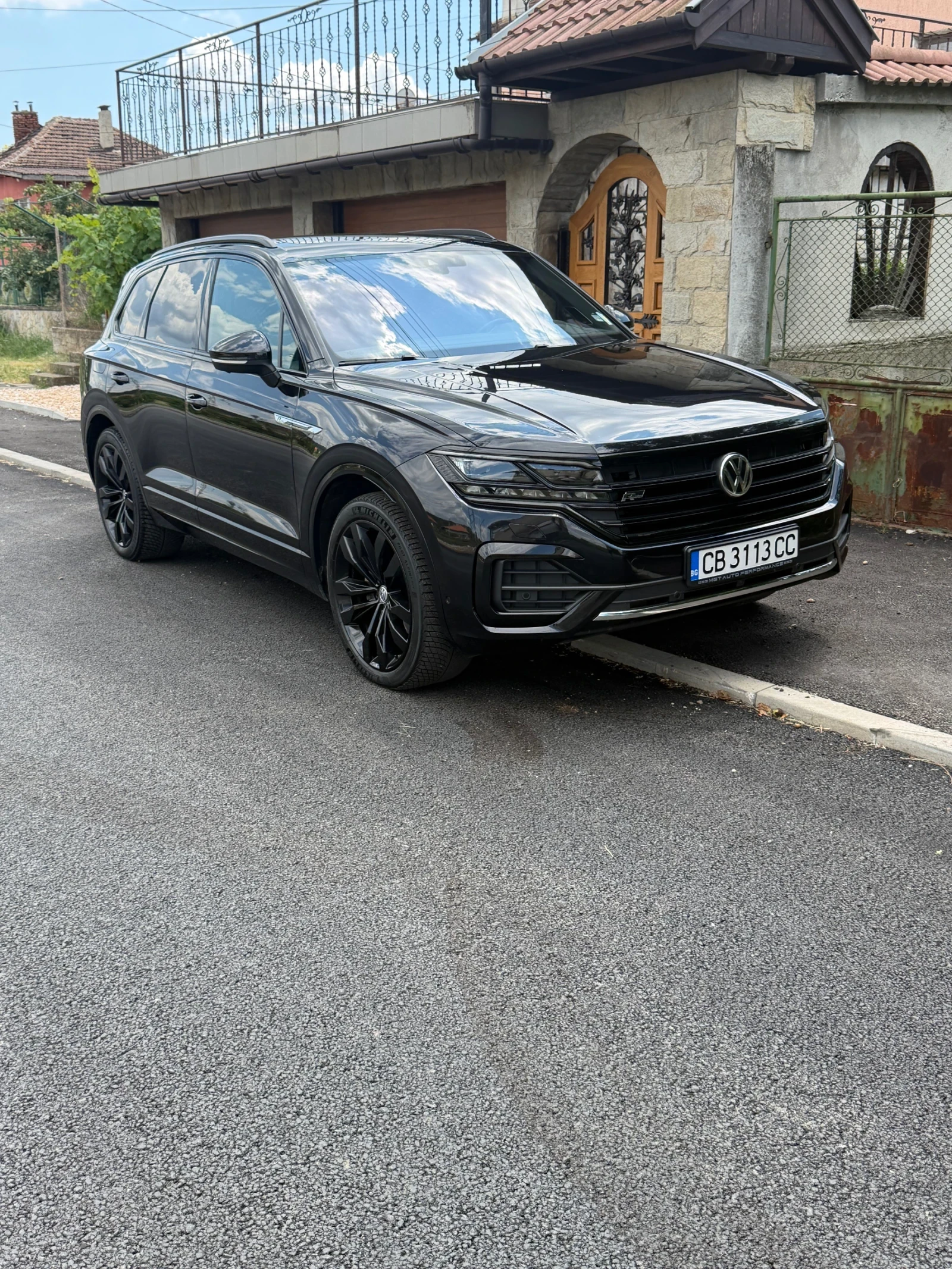 VW Touareg R - Line , снимка 3 - Автомобили и джипове - 55174877