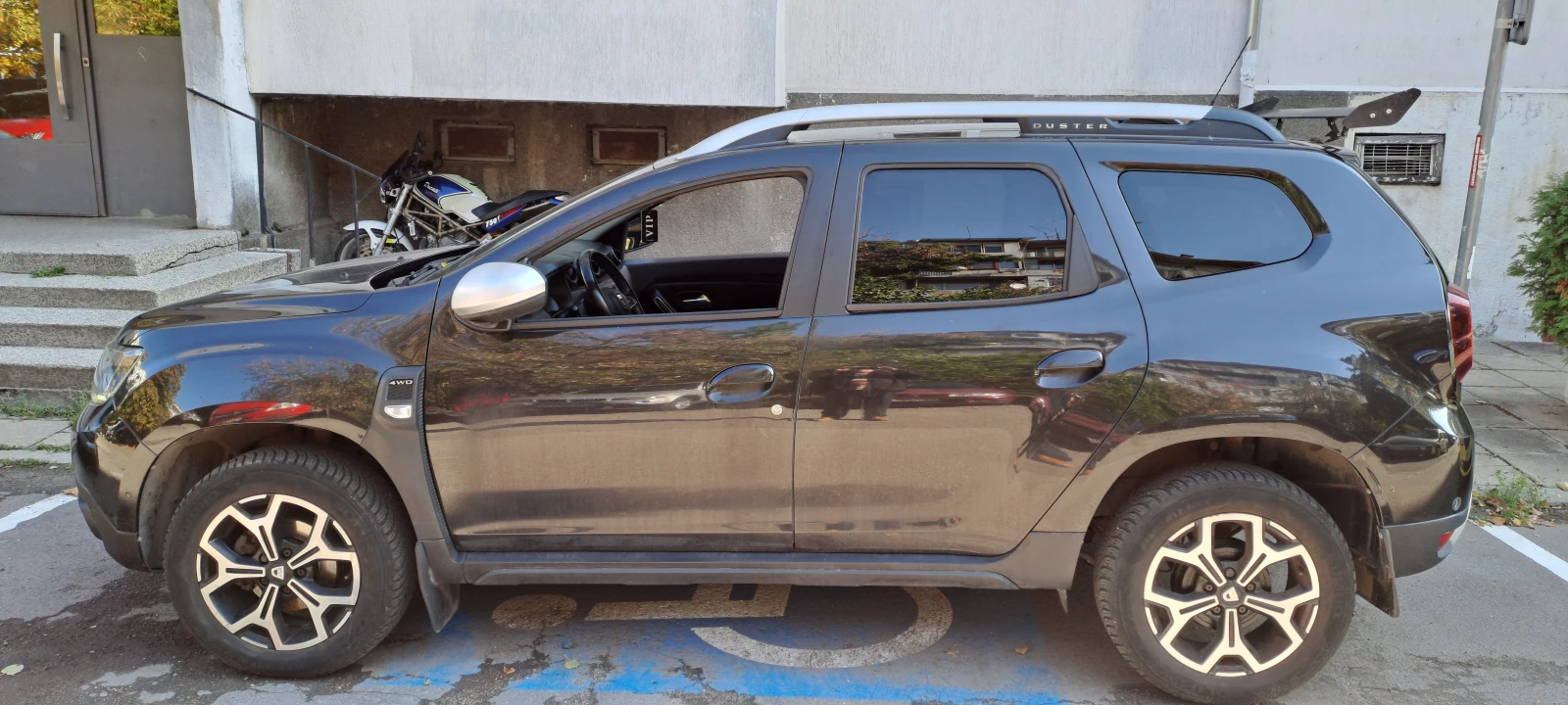Dacia Duster 1.5 cDI , снимка 11 - Автомобили и джипове - 56722567