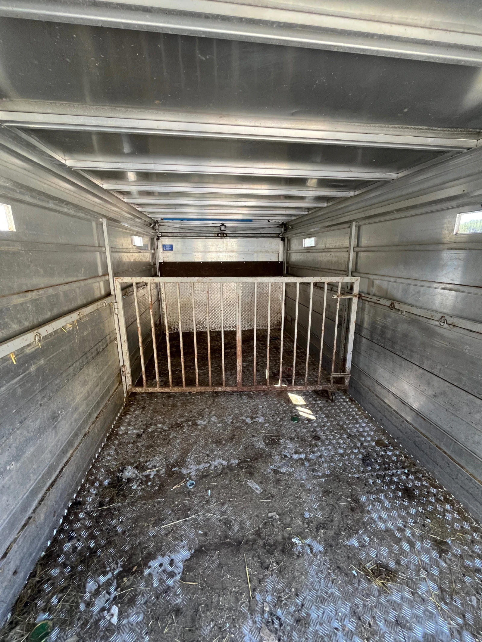 Mercedes-Benz Atego  - изображение 7