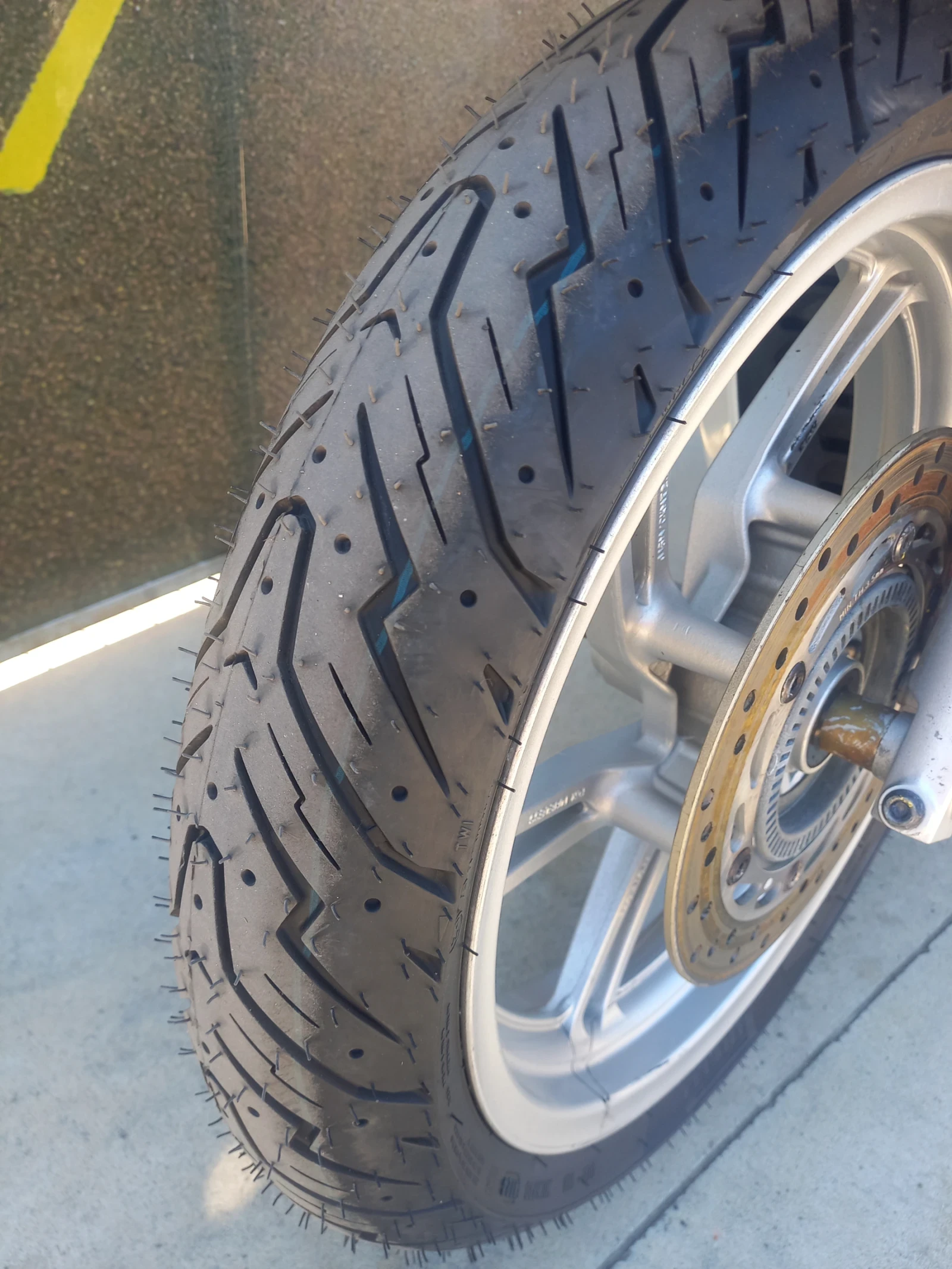 Honda Sh 300 ABS  - изображение 4