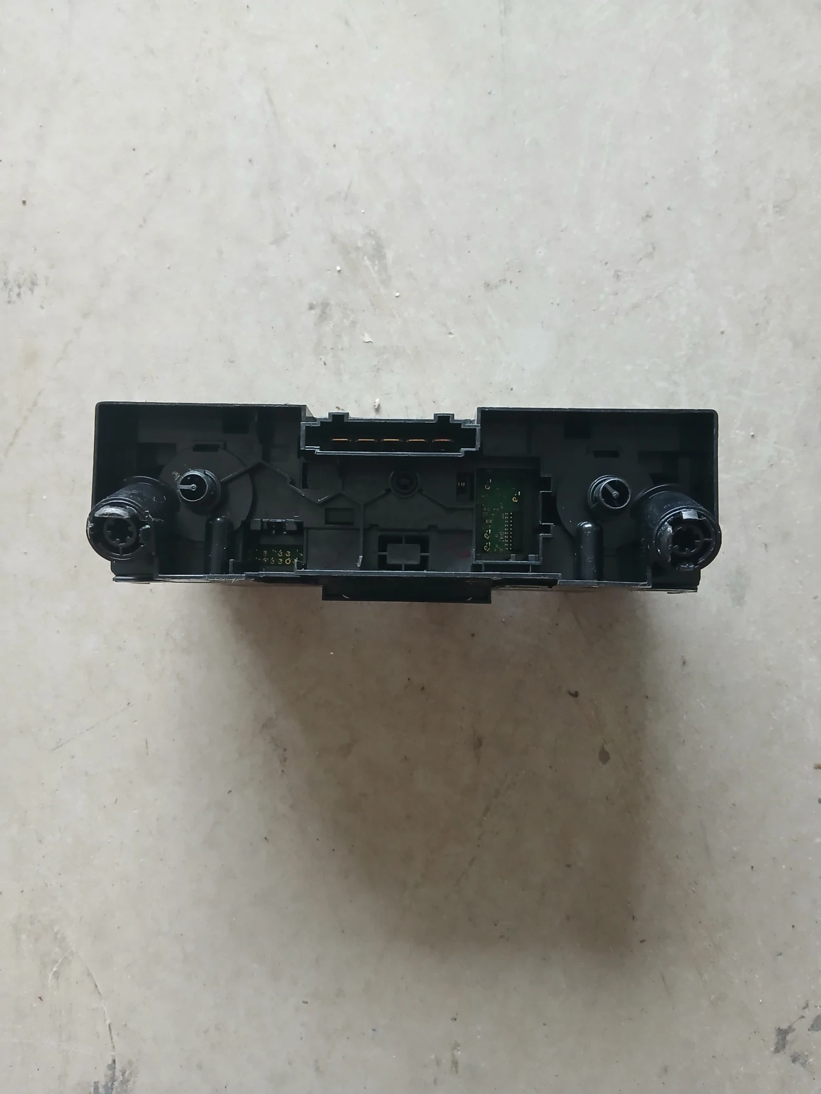 6C0 820 045 A климатроник VW Polo 5, снимка 3 - Части - 54855068