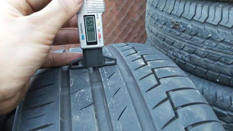 Гуми Летни 225/45R17, снимка 4 - Гуми и джанти - 27400907