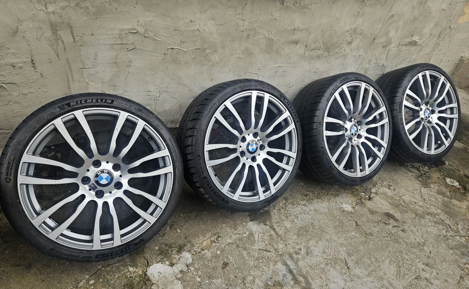 Гуми с джанти Michelin 225/35R19