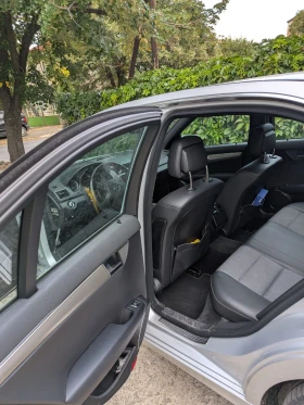 Mercedes-Benz C 250, снимка 10