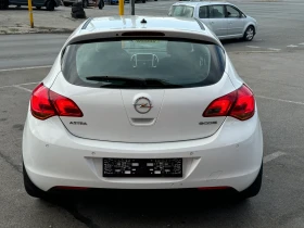 Opel Astra, снимка 8