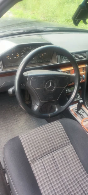 Обява за продажба на Mercedes-Benz 124 E300 D ~11 990 лв. - изображение 7