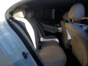 Mercedes-Benz E 300 * 4MATIC* * АвтоКредит*  - 26899 лв. / 13753.24 € - 17868456 11