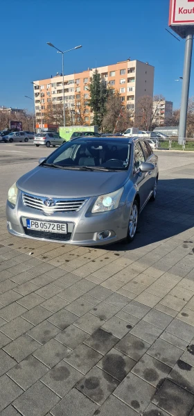 Toyota Avensis 1.8 LPG, снимка 1