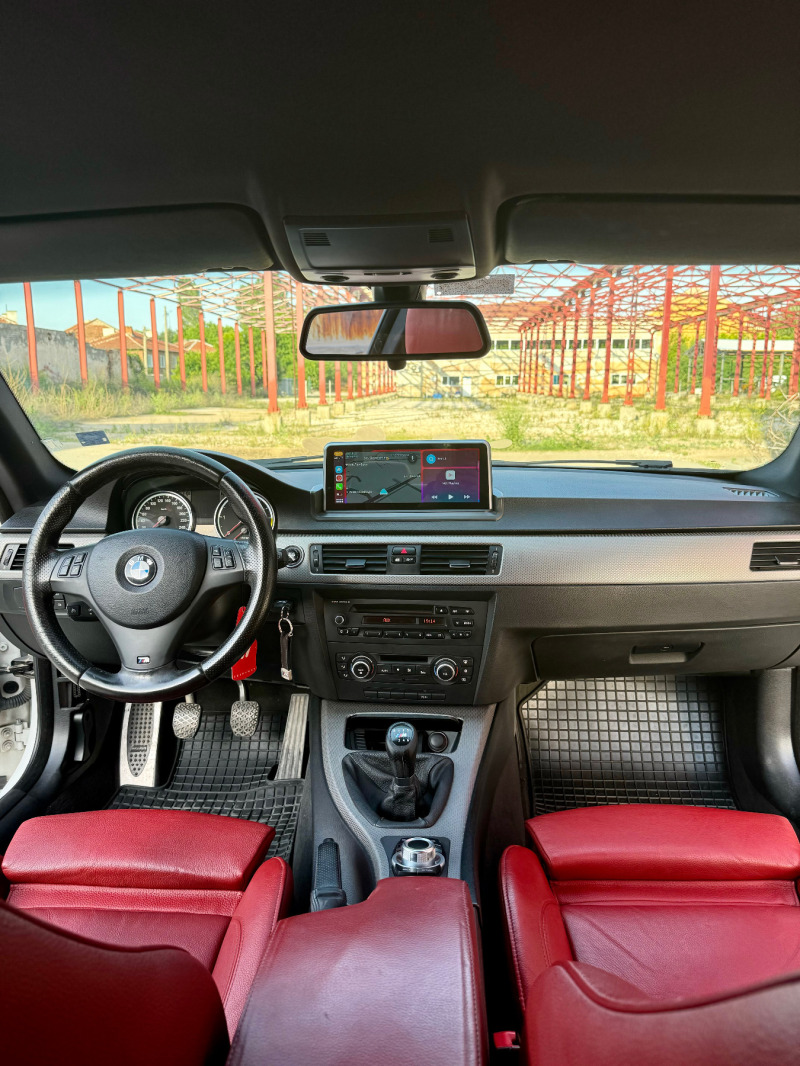 BMW 320, снимка 12 - Автомобили и джипове - 46116877