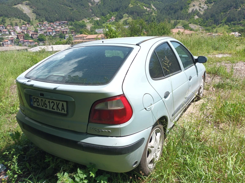 Renault Megane, снимка 5 - Автомобили и джипове - 47416149