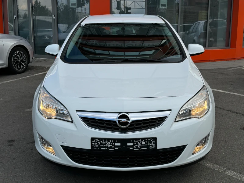 Opel Astra, снимка 7 - Автомобили и джипове - 47288009