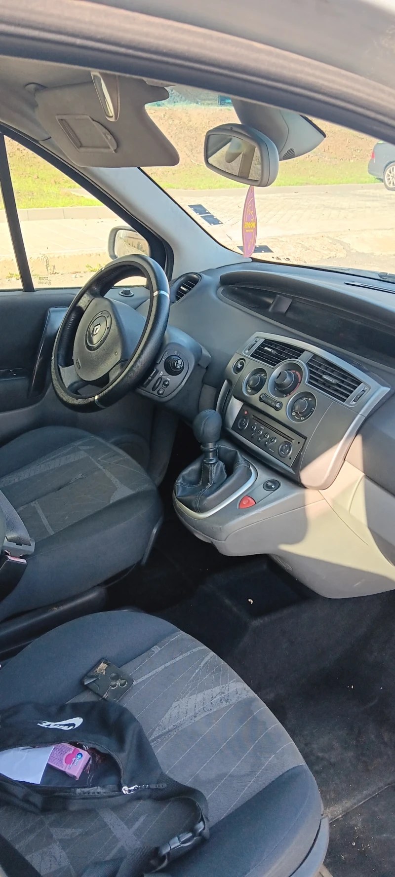 Renault Scenic, снимка 5 - Автомобили и джипове - 47580239