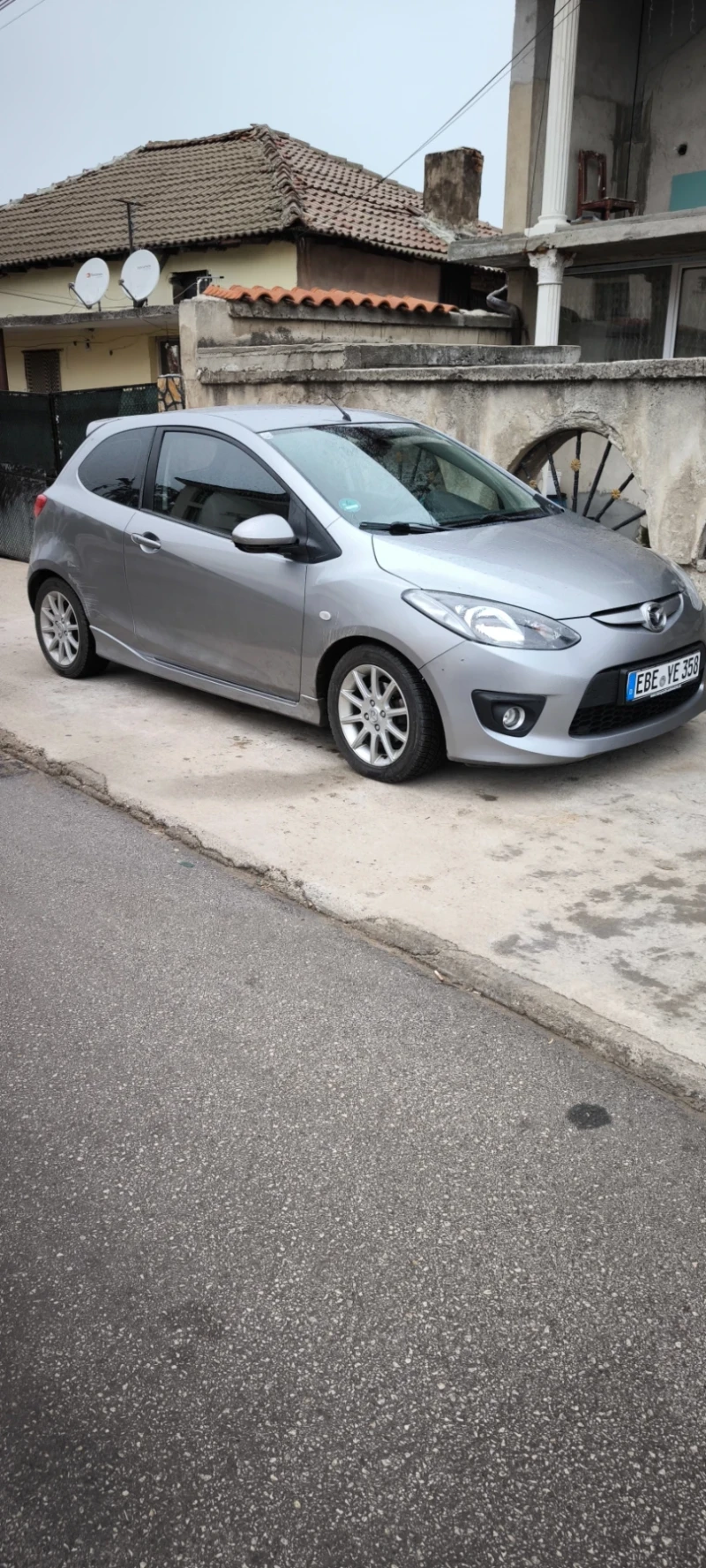 Mazda 2, снимка 4 - Автомобили и джипове - 48651143