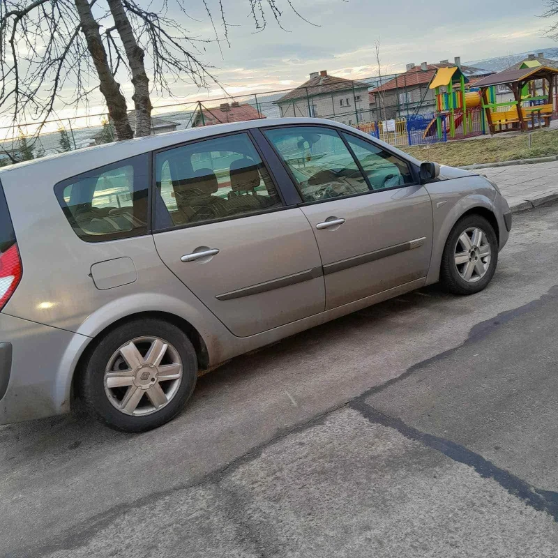 Renault Scenic Magane 1.9dci, снимка 2 - Автомобили и джипове - 48654683