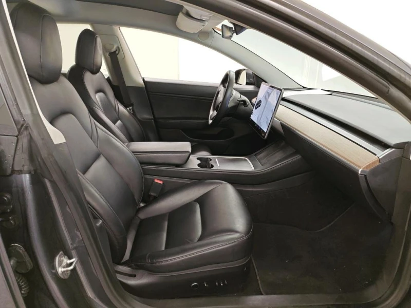 Tesla Model 3 Facelift 4x4 Термопомпа , снимка 7 - Автомобили и джипове - 51450802