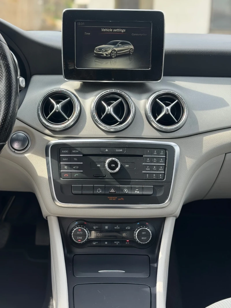 Mercedes-Benz CLA 220 AMG LINE, снимка 14 - Автомобили и джипове - 51760115