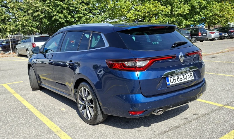 Renault Megane IV Grandtour 1.5 dCi 110 Energy Bose, снимка 7 - Автомобили и джипове - 51795492