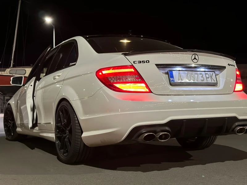 Mercedes-Benz C 350, снимка 8 - Автомобили и джипове - 52003859