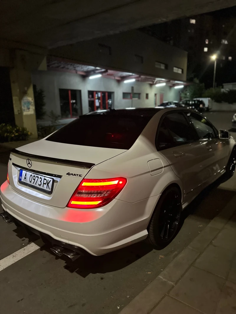 Mercedes-Benz C 350, снимка 5 - Автомобили и джипове - 52003859