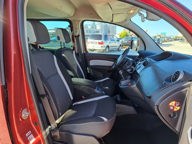 Renault Kangoo 1.5dci/НАВИ/CRUIZE/РЕЙЛИНГ-БАГАЖНИК, снимка 12 - Автомобили и джипове - 52113040