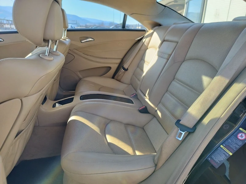 Mercedes-Benz CLS 55 AMG, снимка 8 - Автомобили и джипове - 53111157