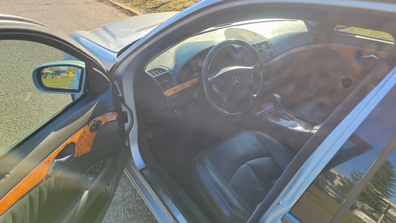 Mercedes-Benz E 270 W211, снимка 6 - Автомобили и джипове - 53257671