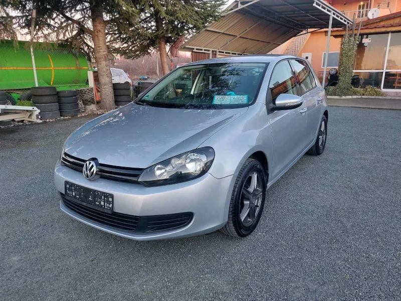 VW Golf 1.6i стария мотор, снимка 2 - Автомобили и джипове - 53530967