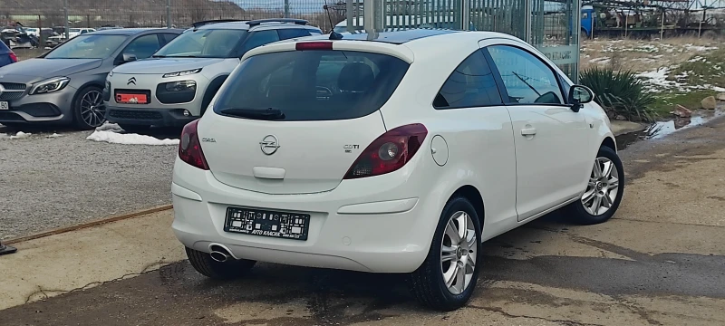 Opel Corsa COSMO 1.7CDTI-131к.с. ЕВРО5 FULL, снимка 5 - Автомобили и джипове - 53585751