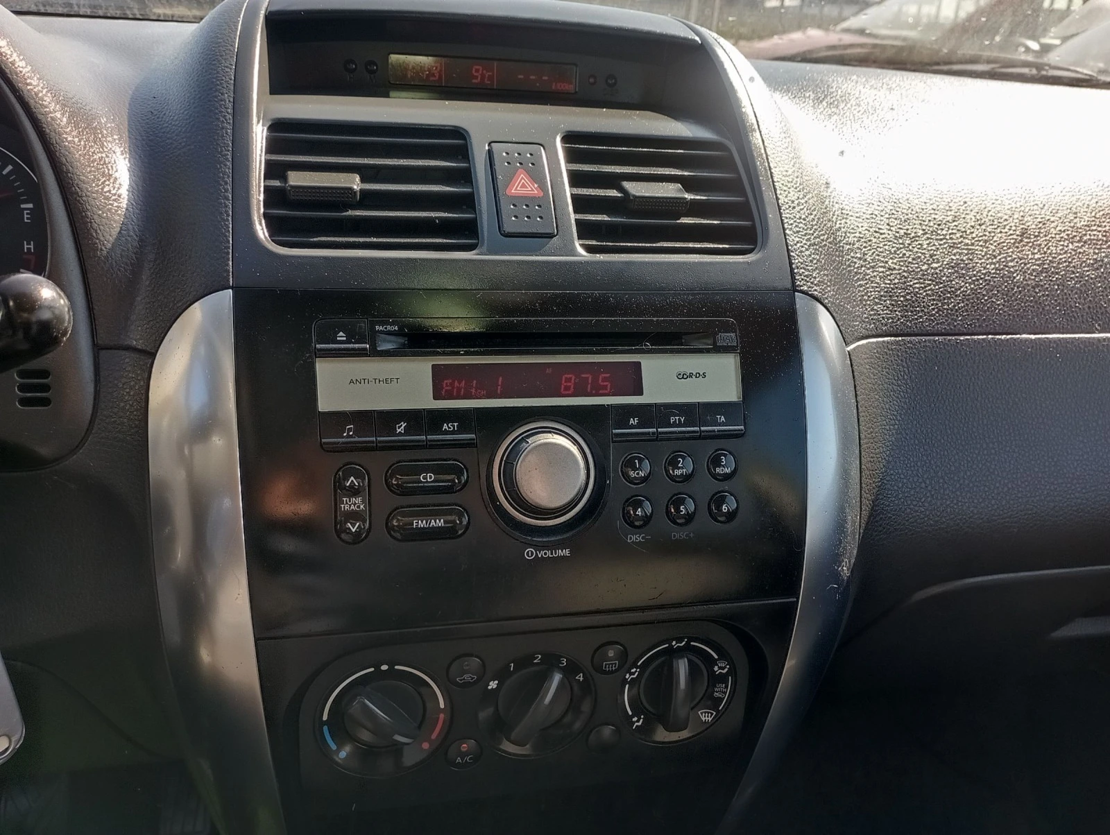 Fiat Sedici 1.6 бензин, 4х4, Италия  | Mobile.bg — изображение 11