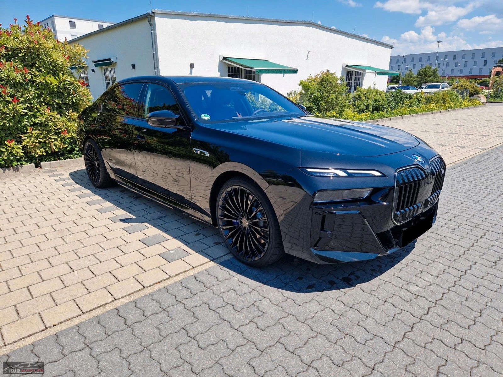 BMW 760 xDRIVE/571HP/LIMOUSINE/ACC/WIFI/TSR/721b - изображение 4