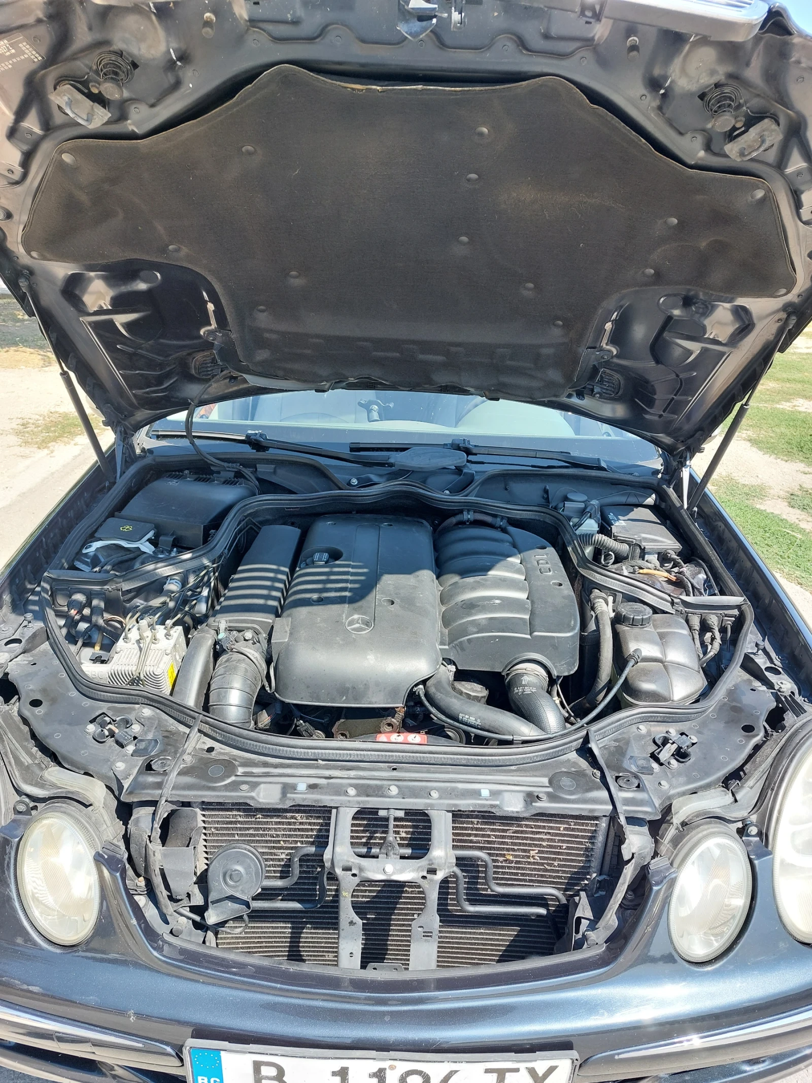 Mercedes-Benz E 270 2.7 - изображение 6