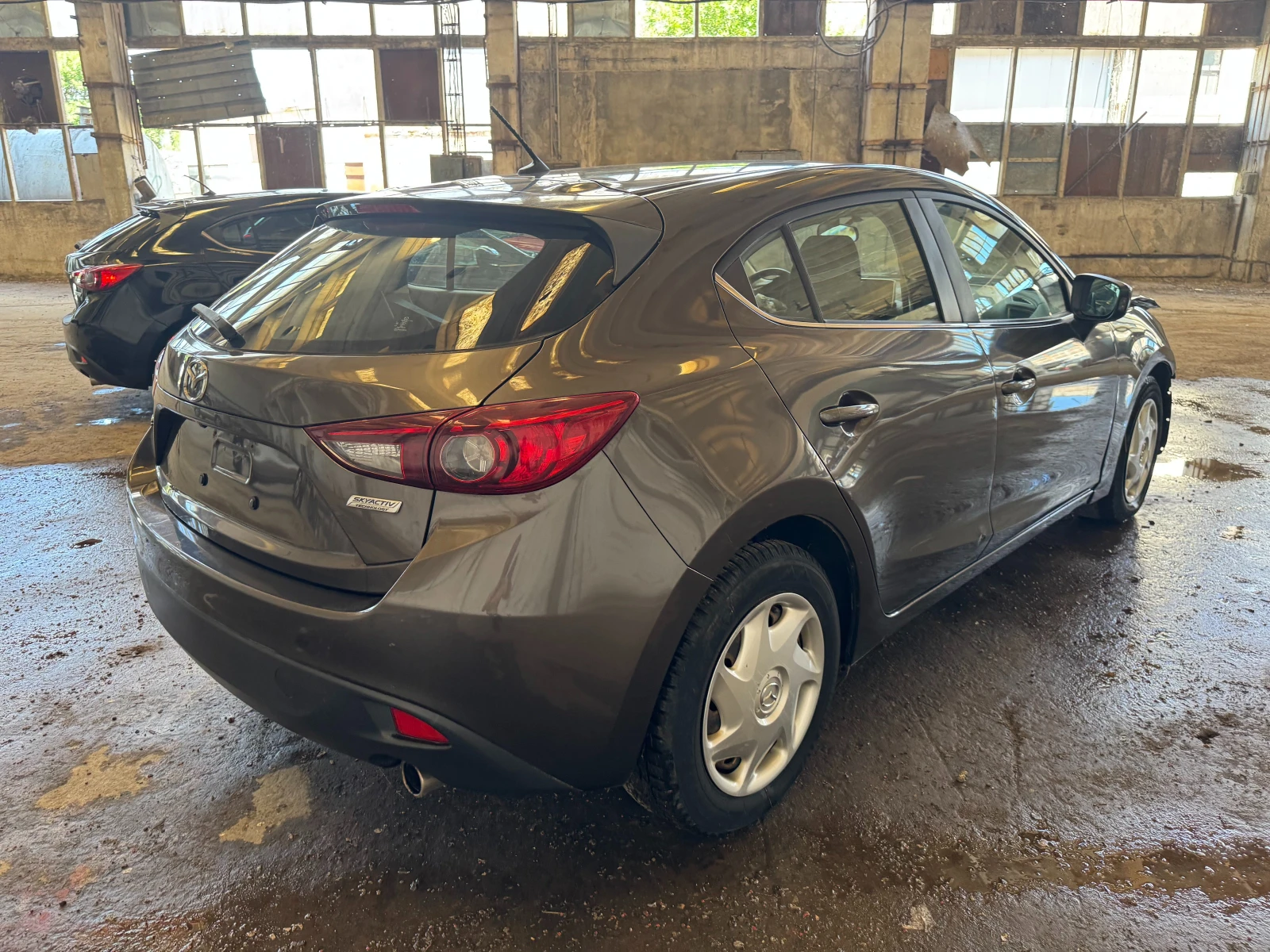 Mazda 3  - изображение 2