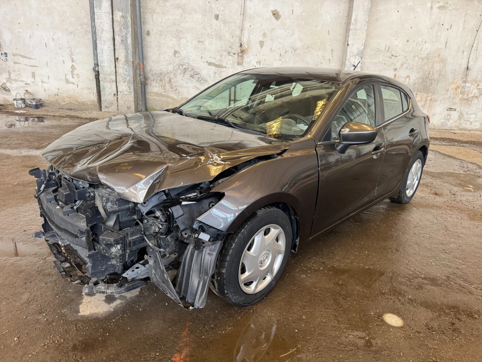 Mazda 3  - изображение 7