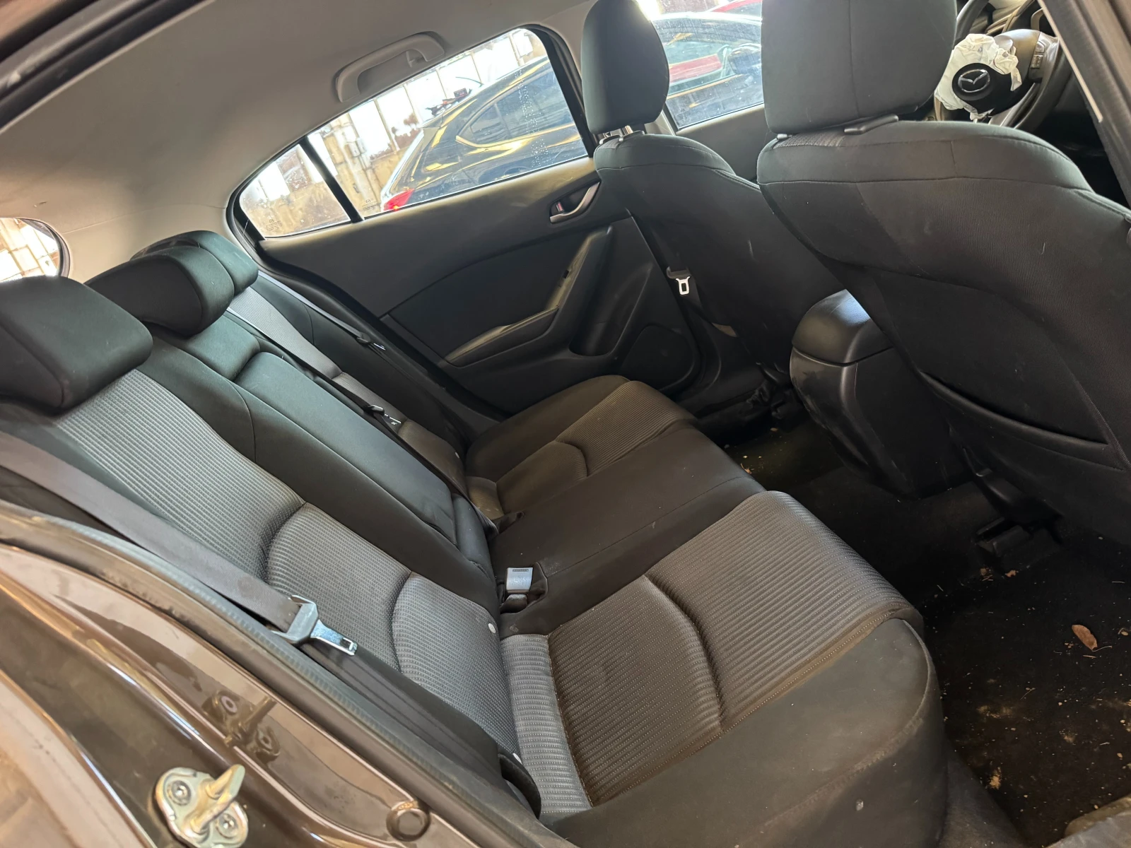 Mazda 3  - изображение 5