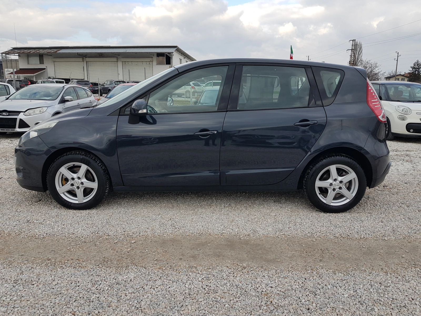 Renault Scenic 1.5 dci - 110 к.с. ИТАЛИЯ | Mobile.bg — изображение 8