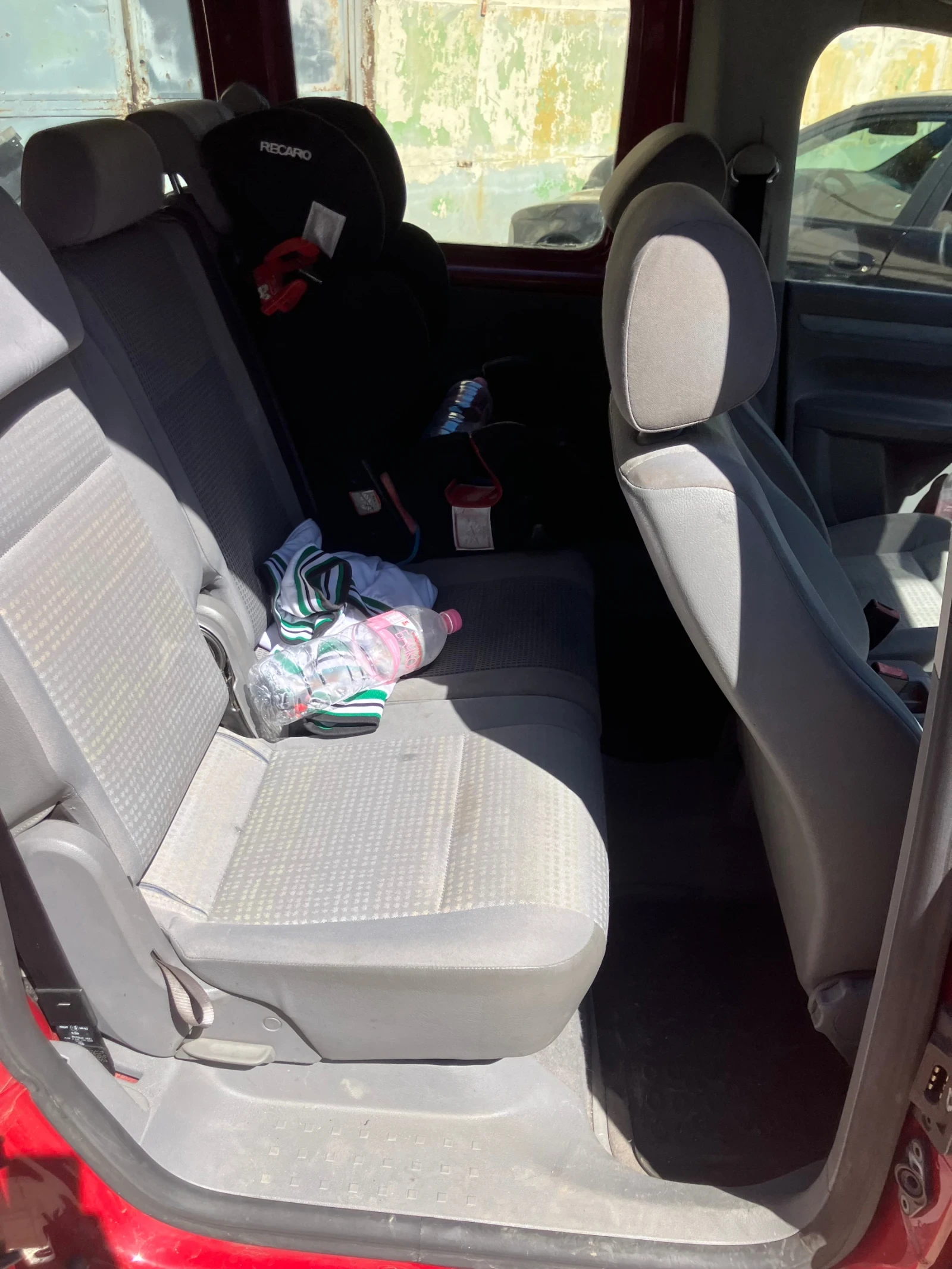 VW Caddy ФАБРИЧЕН МЕТАН, 142000 РЕАЛНИ КМ, снимка 9 - Автомобили и джипове - 54118519