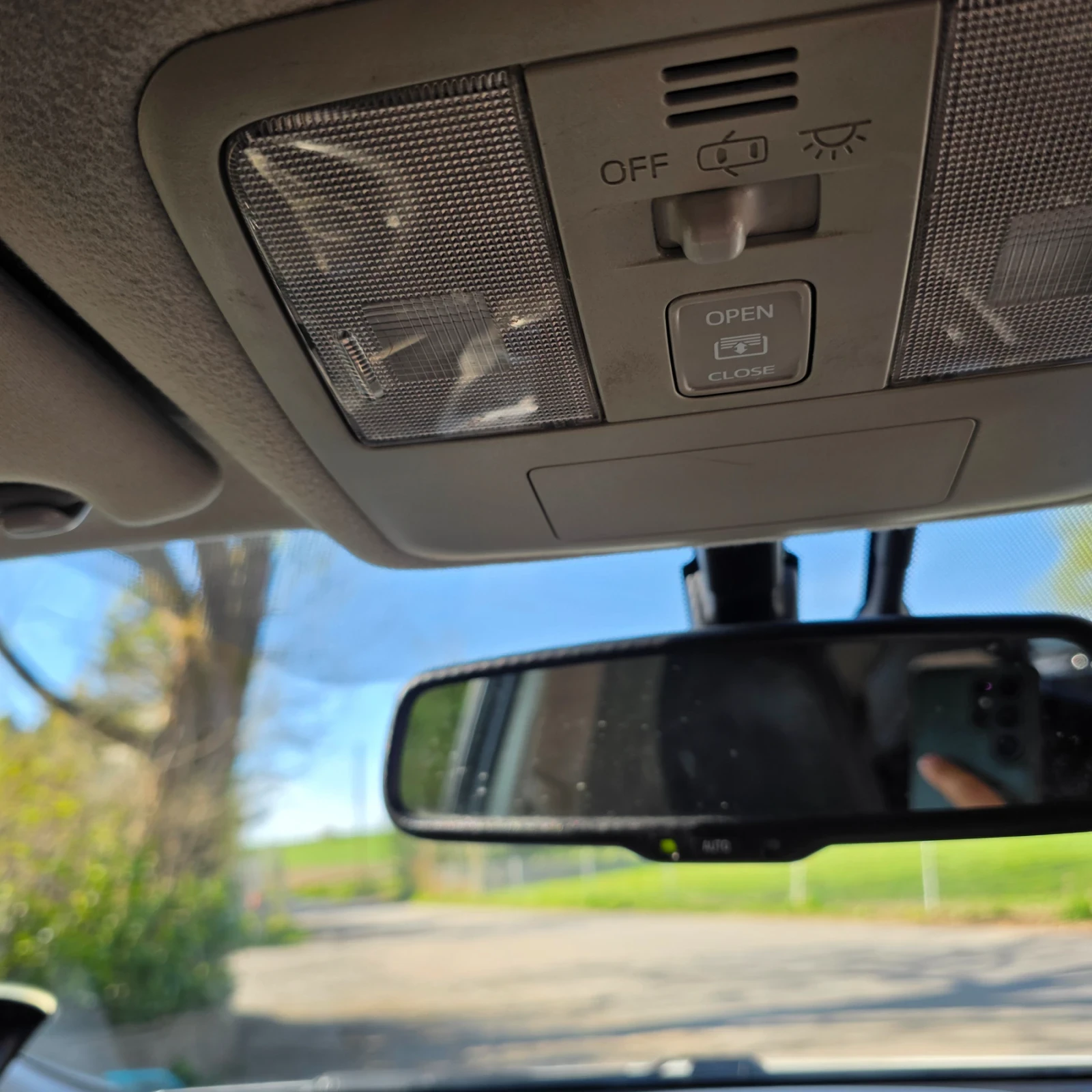 Toyota Prius Prius Plus 1.8 hybrid  | Mobile.bg � ����������� 17