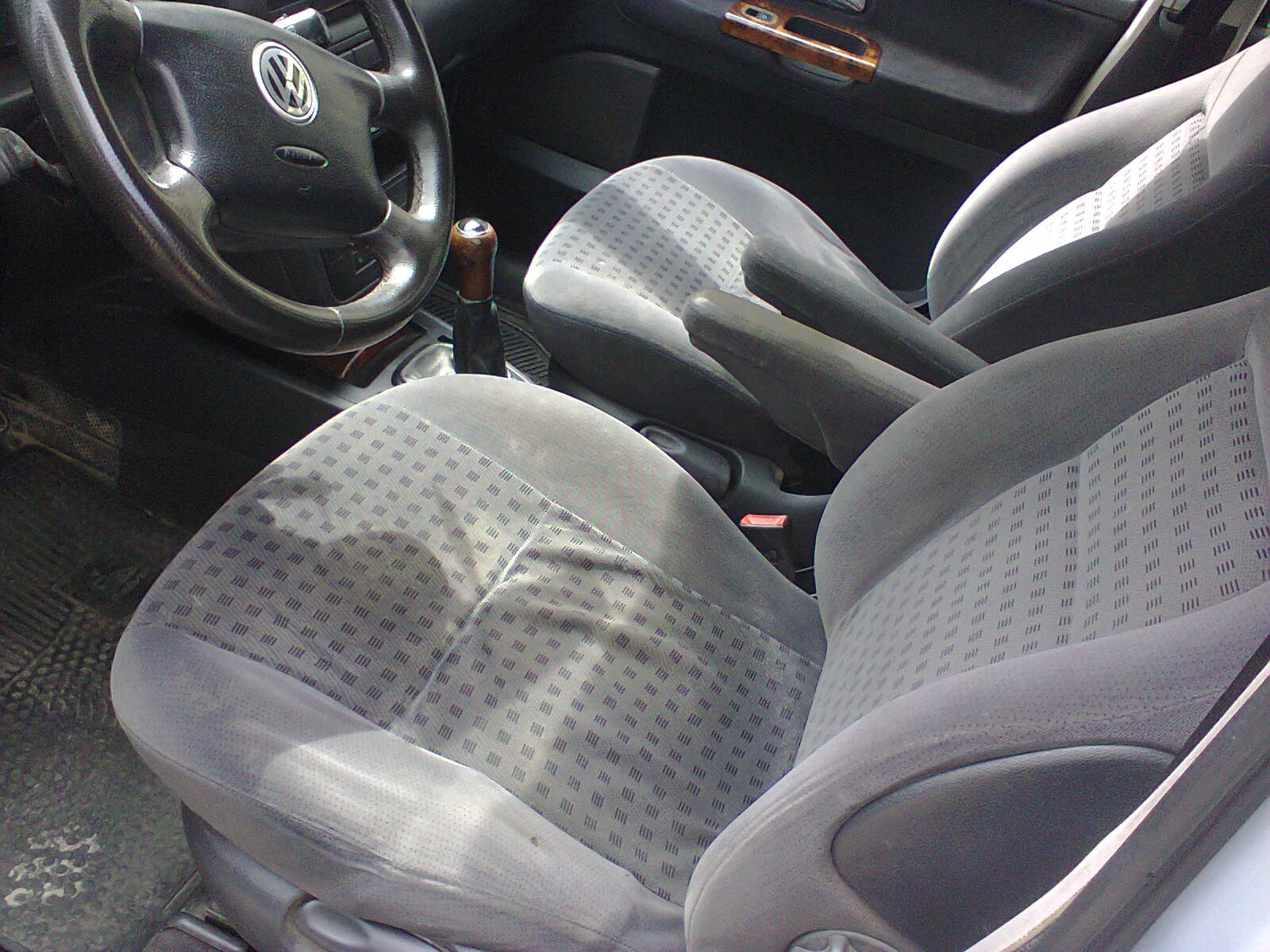 VW Sharan 1.9 TD Kлиматроник 6 скорости 6+ 1, снимка 8 - Автомобили и джипове - 54490390
